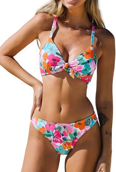 Women's Backless Two-Piece Swimsuit