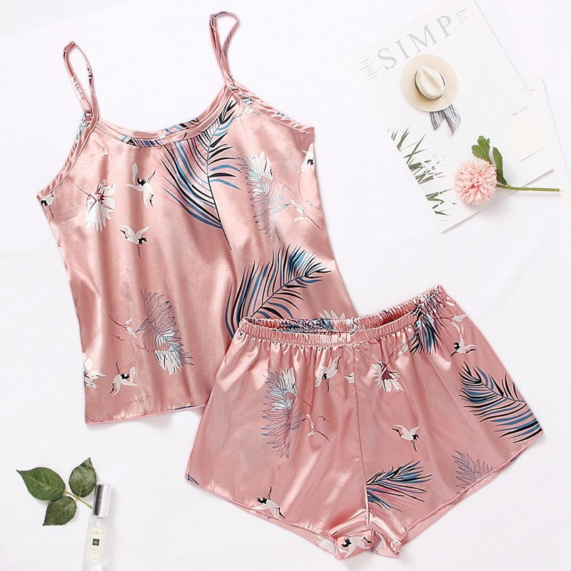 Women's home wear pajamas