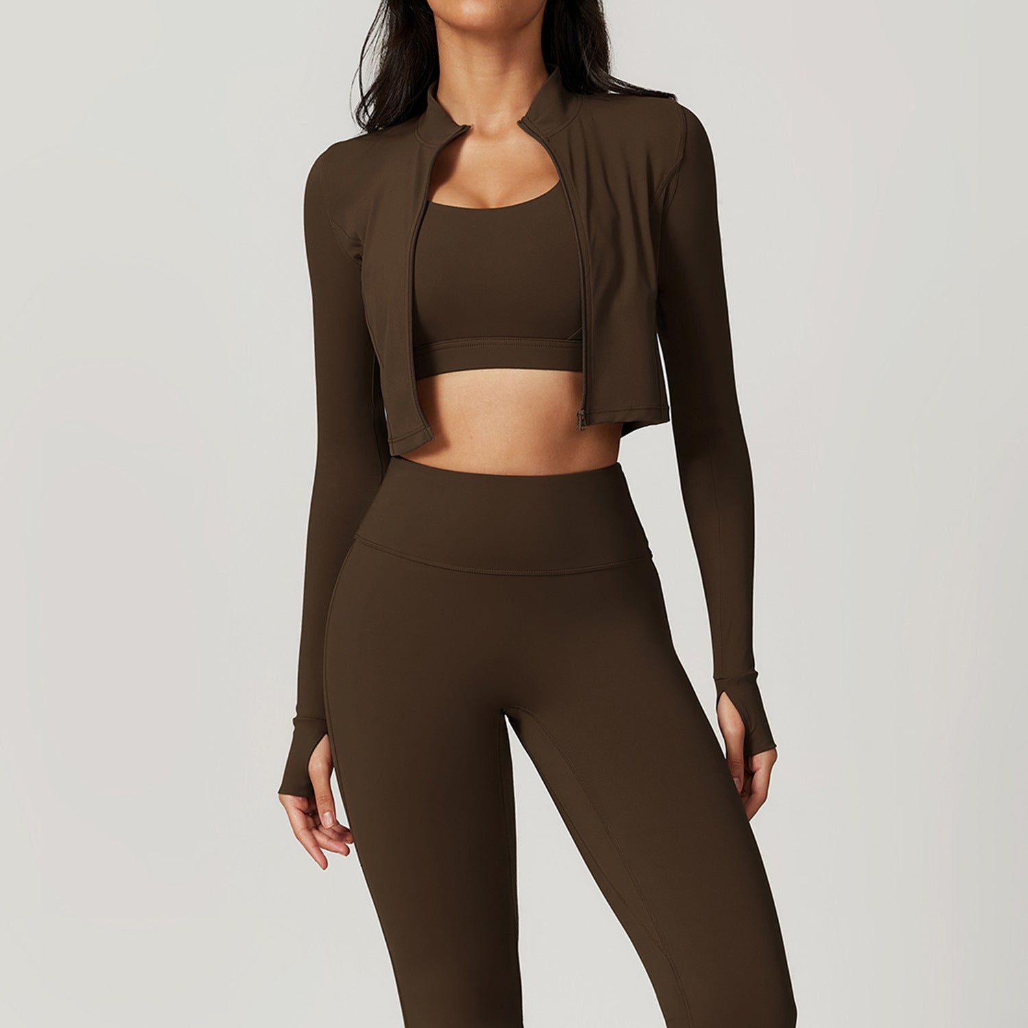 Tight-fitting yoga pants