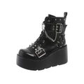 Platform Dr. Martens boots