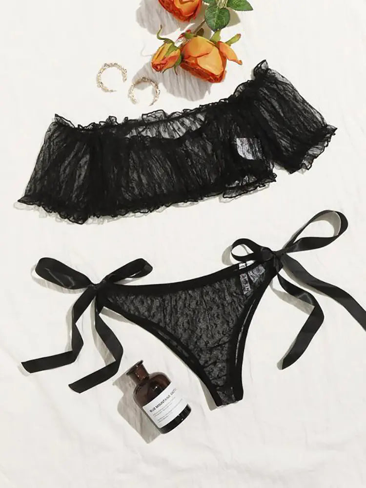 Plus Size Lace Off-Shoulder Lingerie Set (Two Pieces)