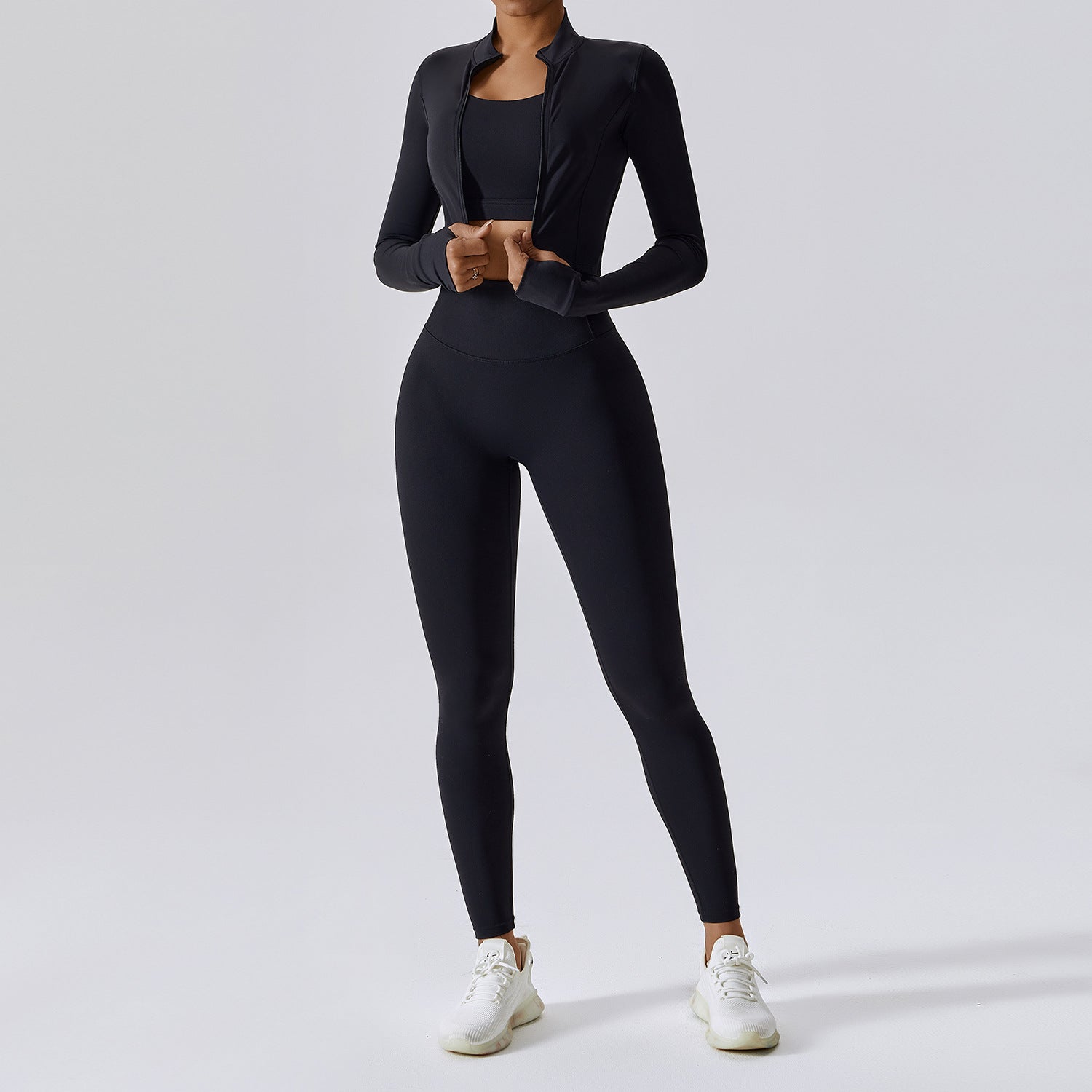 Tight-fitting yoga pants