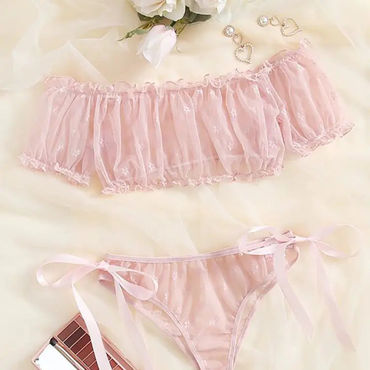 Plus Size Lace Off-Shoulder Lingerie Set (Two Pieces)